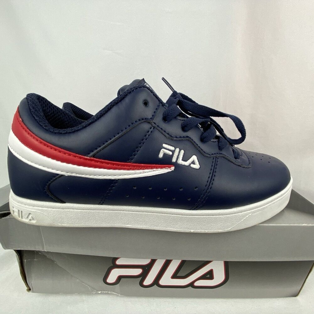 FILA Court 13 Low Sneakers Mens 8.5 Navy Red White Retro‎ Y2k Comes with box!